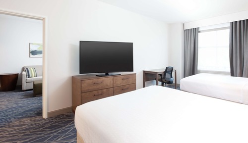 Suite, 2 Queen Beds, Accessible (Hearing)