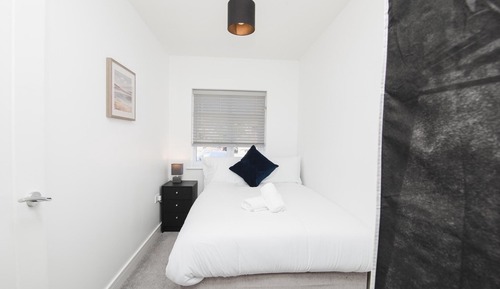 Apartment (2 Bedrooms)