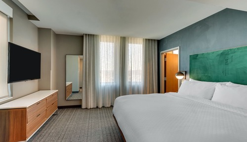 Room, 1 King Bed, Non Smoking