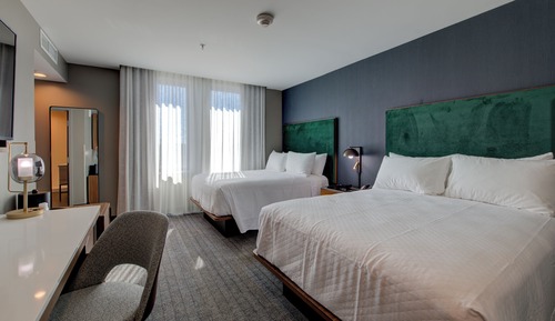 Room, 2 Queen Beds, Non Smoking (Hearing Accessible)
