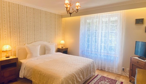 Comfort Double Room, Private Bathroom, Pool View