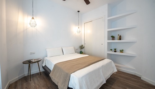 Comfort Apartment, Private Bathroom (1B)