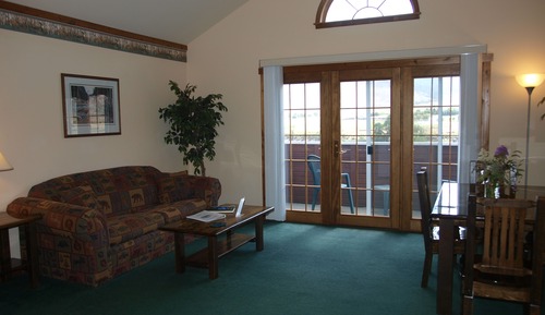 Suite, Private Bathroom (Yellowstone Suite)