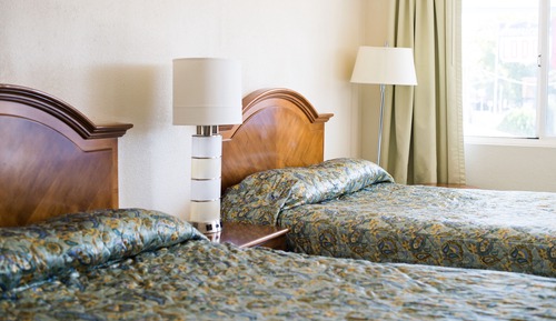 Standard Room, 1 Queen Bed