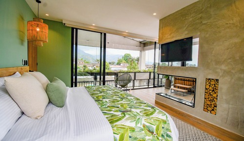 Panoramic Suite