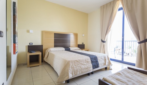 Standard Room, Garden View