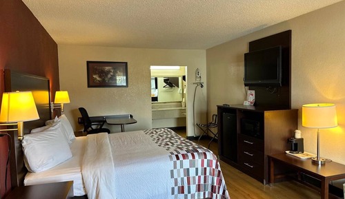 Standard Room, 1 King Bed, Smoking