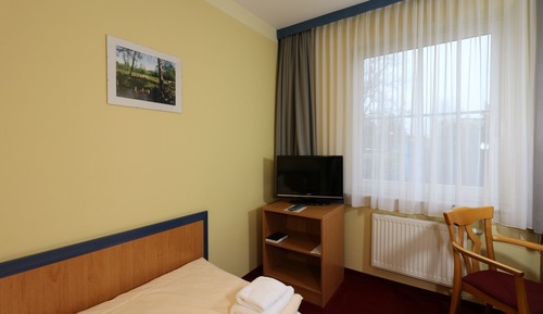 Standard Single Room