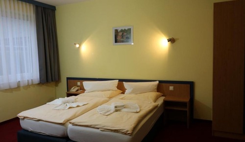 Double Room Double Room, disability friendly