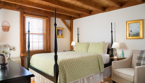 House, 1 Queen Bed