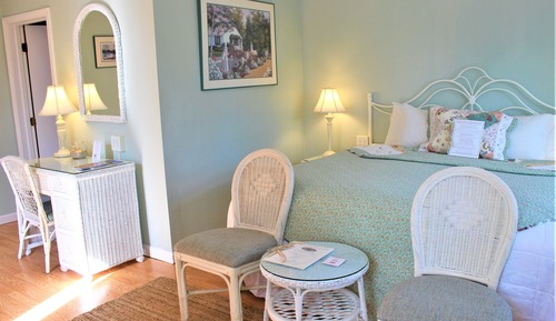 Cottage King Room First Floor Only