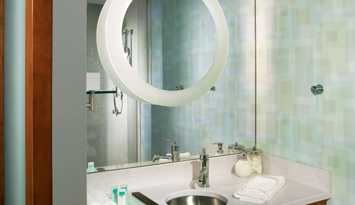 Studio, Multiple Beds (Mobility/Hearing Accessible, Tub)
