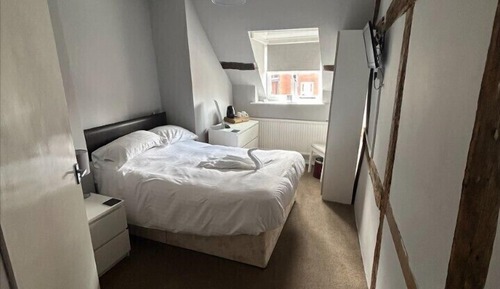 Standard Double Room, Ensuite