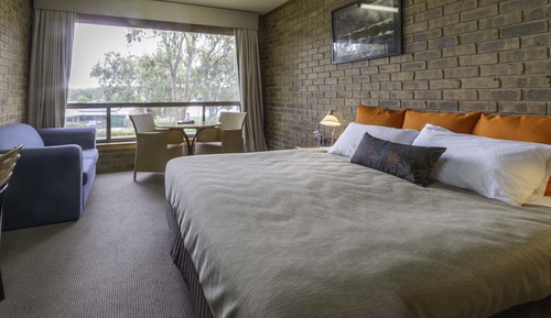 King Suite with River View