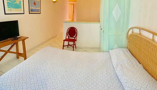 Basic Triple Room