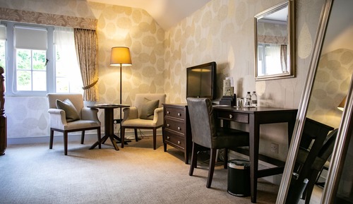 Deluxe King Room