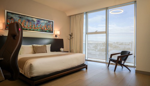 Presidential Room, 1 Bedroom, Hot Tub, City View