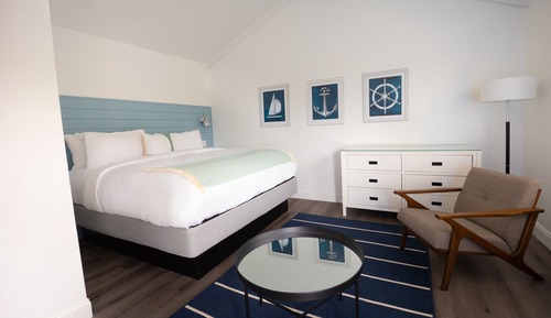 Premium Single Room, 1 King Bed