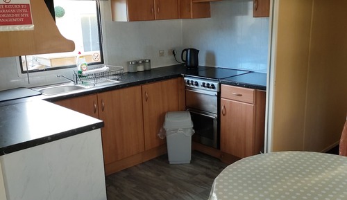 Deluxe Mobile Home, Private Bathroom, Partial Sea View (Harbour View 3)