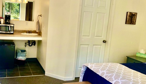 Basic Single Room
