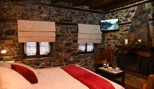 Traditional Room, Fireplace