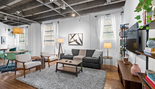 Deluxe Apartment, 2 Bedrooms (214)