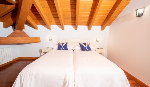 Premium Room