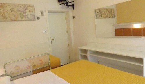 Classic Triple Room