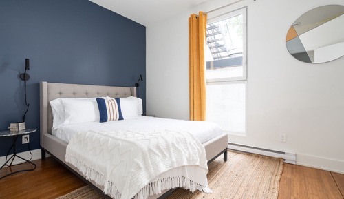 Deluxe 2 Bedroom Apartment