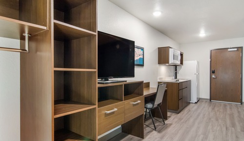 Queen Suite