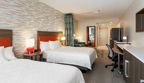 Studio Suite, 2 Queen Beds, Accessible (Roll-In Shower)