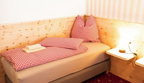 Traditional Single Room