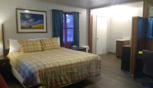 Classic Cabin