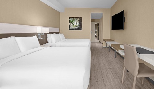 Room, 2 Queen Beds (Mobility Accessible, Roll-in Shower)