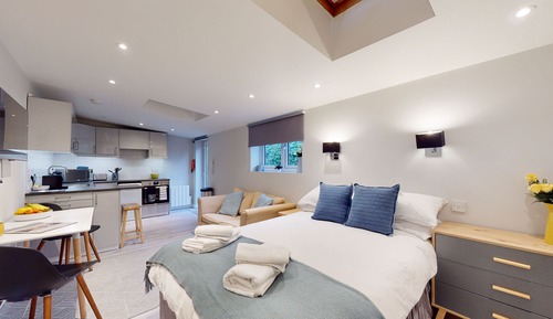 Deluxe Studio, Ensuite