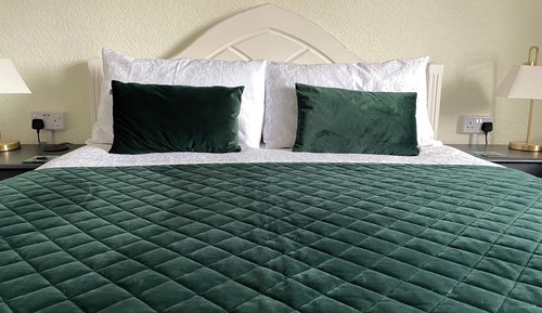 Deluxe Double Room, Ensuite (King Bed)