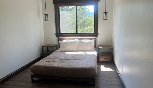 Deluxe Studio Suite