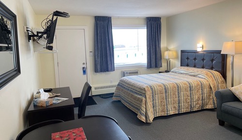 Luxury Single Room