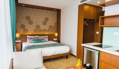 Studio, 1 King Bed