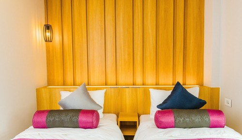 Deluxe Studio, 2 Twin Beds