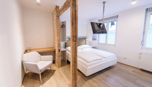 Classic Double Room