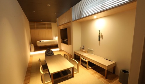 [ YOSHIAKI 204 ] Family Deluxe Double Room