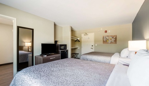Room, 2 Queen Beds, Accessible, Non Smoking