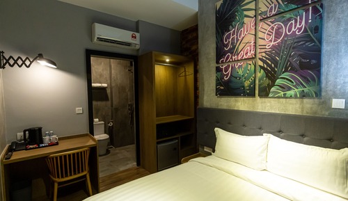 Standard Twin Room