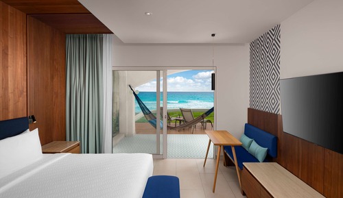 Suite, 1 King Bed, Jetted Tub, Beachfront (Enclave)