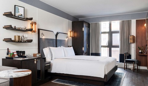 Deluxe Room, 1 King Bed