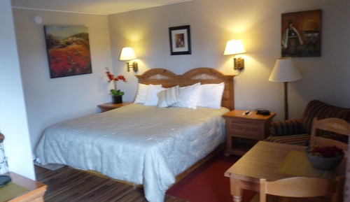 1 King Bed