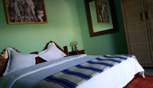 Comfort Room, 1 Queen Bed