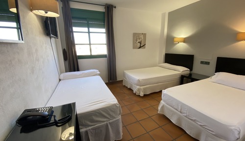 Triple Room