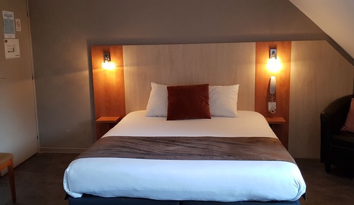 Privilege Room